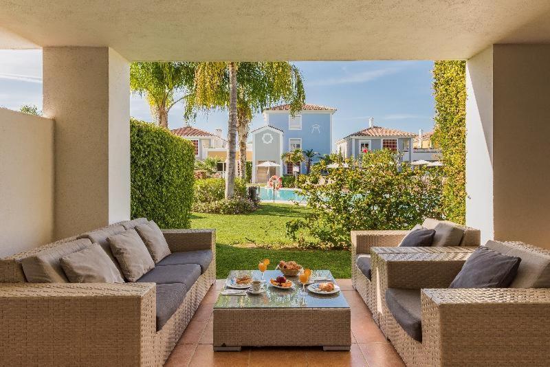 Cortijo Del Mar Resort إِستيبونا الغرفة الصورة
