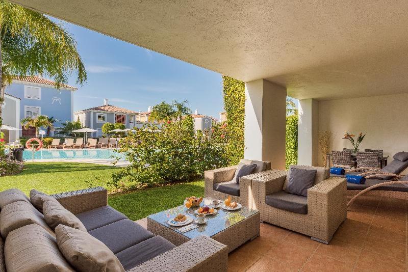 Cortijo Del Mar Resort إِستيبونا الغرفة الصورة