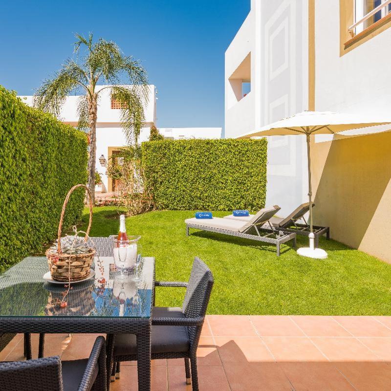 Cortijo Del Mar Resort إِستيبونا الغرفة الصورة
